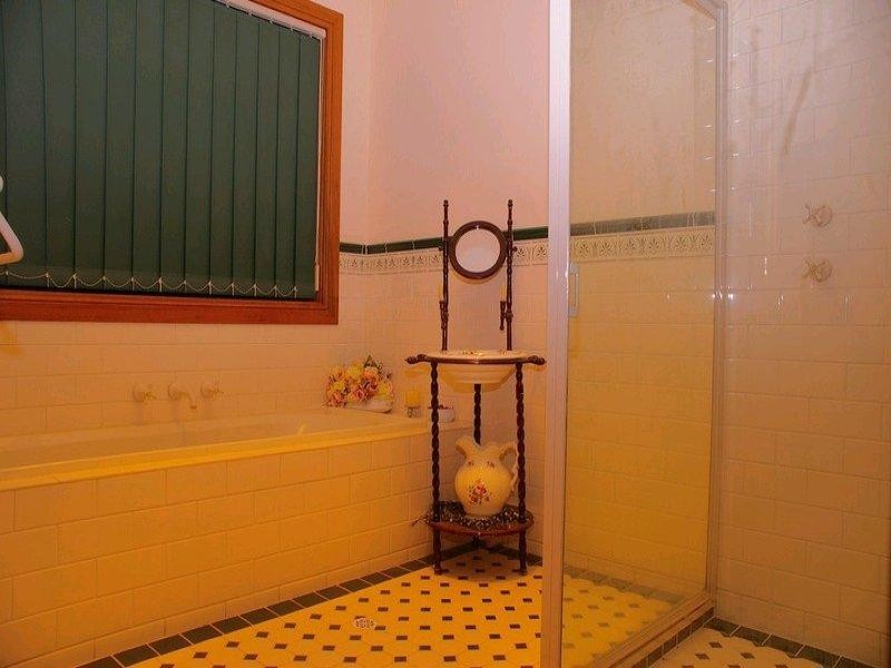 419 Cooltong Avenue, Renmark SA 5341