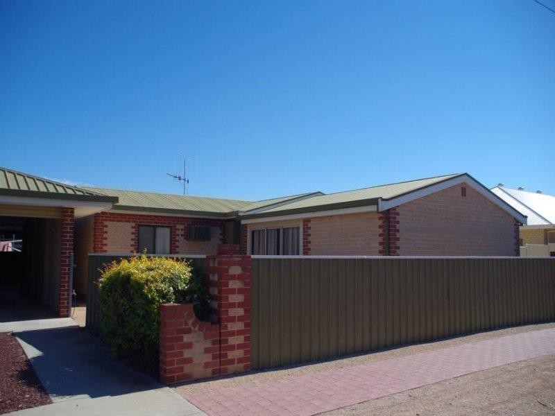 82 Sixteenth Street, Renmark SA 5341