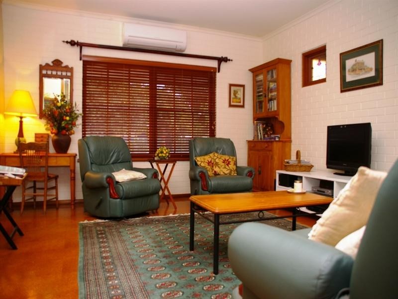 2 Marrara Street, Renmark SA 5341