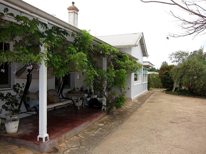 2 Myall Street, Renmark SA 5341