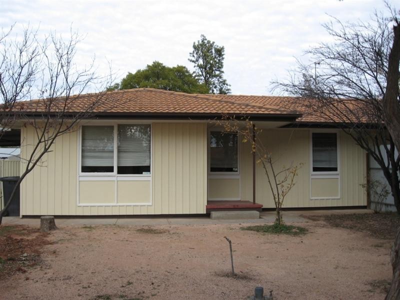 19 Banksia Street, Renmark SA 5341