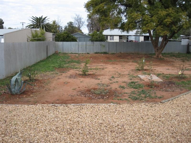 19 Banksia Street, Renmark SA 5341