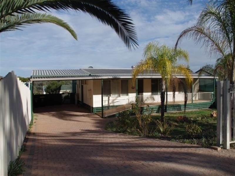 24 Stockel Terrace, Paringa SA 5340