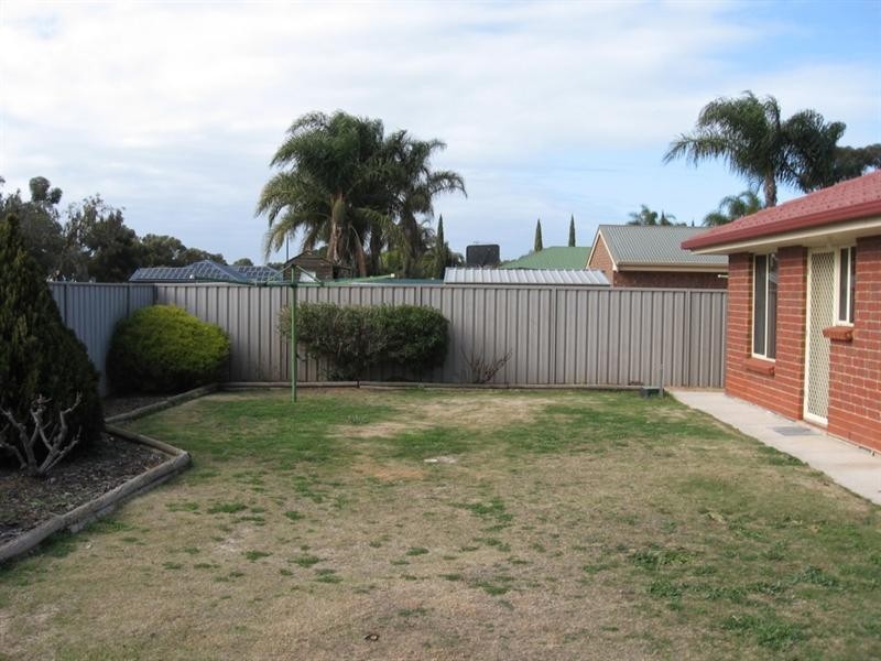 20 Railway Terrace, Renmark SA 5341