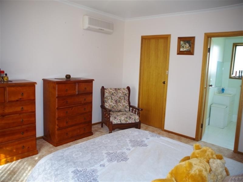287 Cucumunga Street, Renmark SA 5341