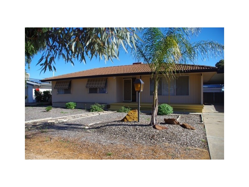 19 Cooper Street, Berri SA 5343