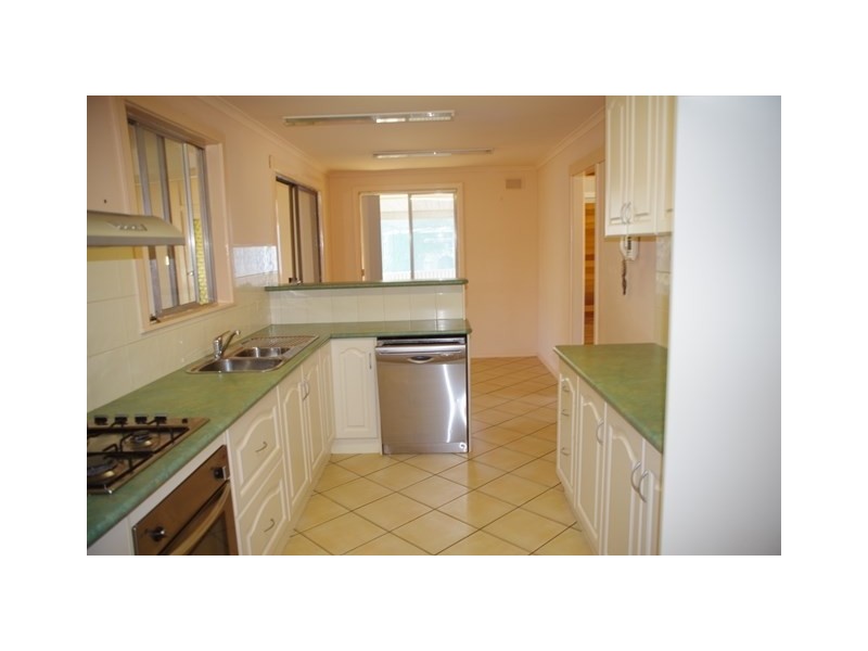 19 Cooper Street, Berri SA 5343