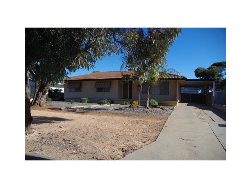 19 Cooper Street, Berri SA 5343