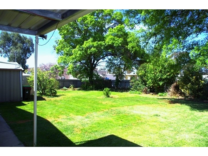 7 Tea Tree Crescent, Renmark SA 5341