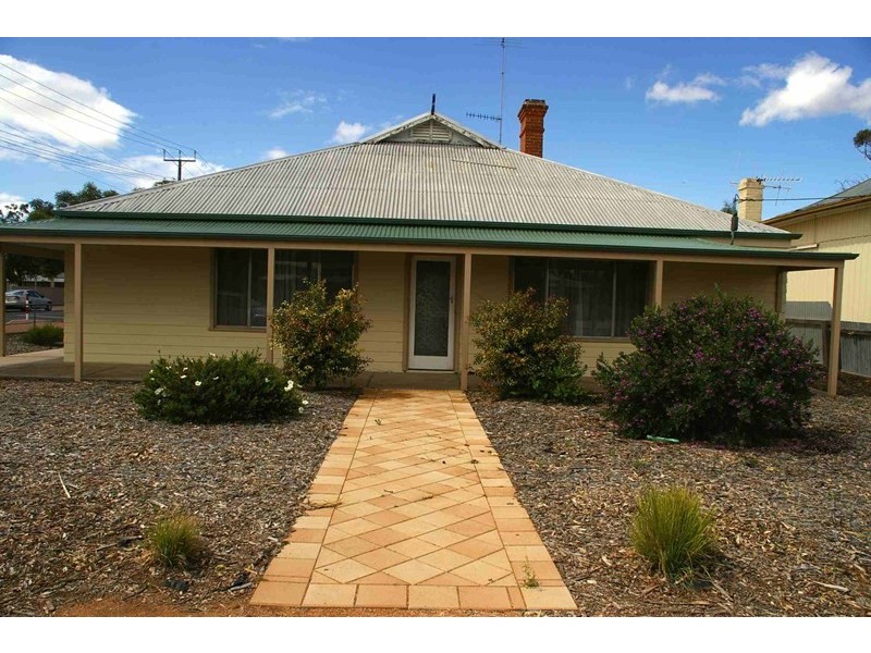 28 Twelfth Street, Renmark SA 5341