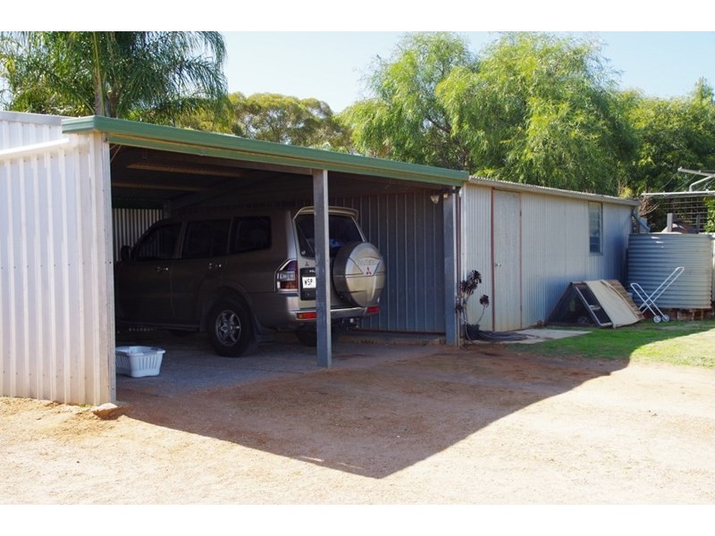 6 Elenore Avenue, Paringa SA 5340