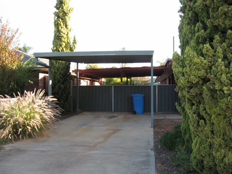 1 Korinthos Street, Renmark SA 5341