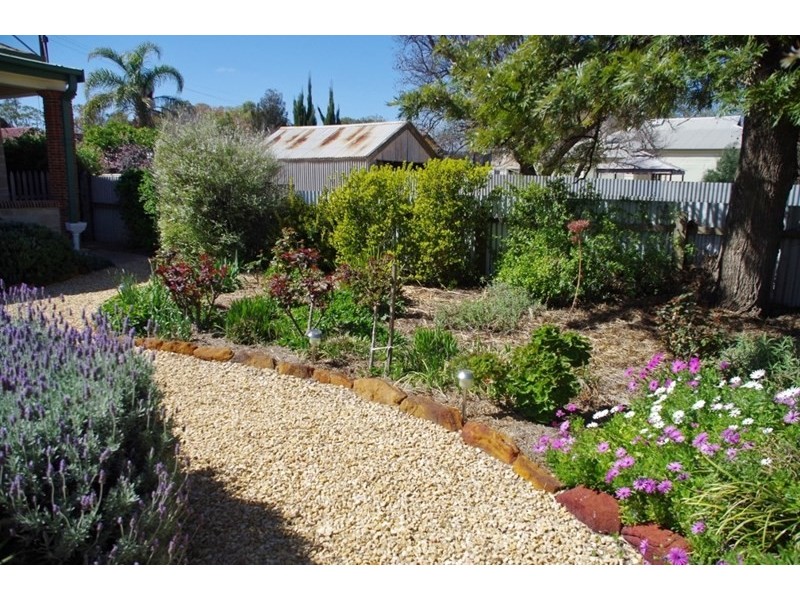 6 Thirteenth Street, Renmark SA 5341