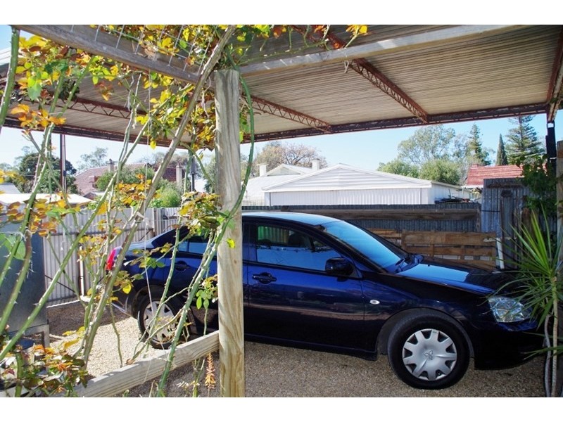 6 Thirteenth Street, Renmark SA 5341
