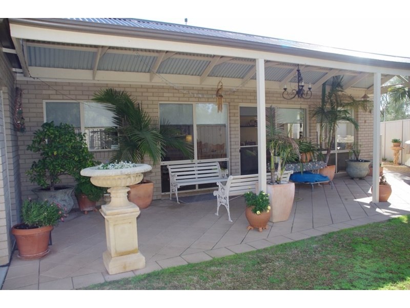 5 Cook Street, Renmark SA 5341