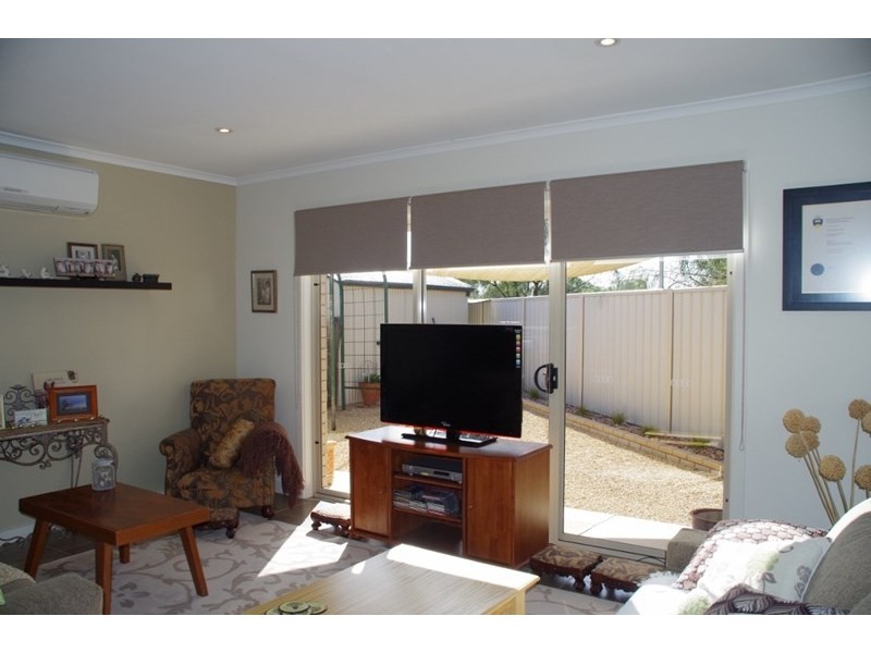 5 Cook Street, Renmark SA 5341