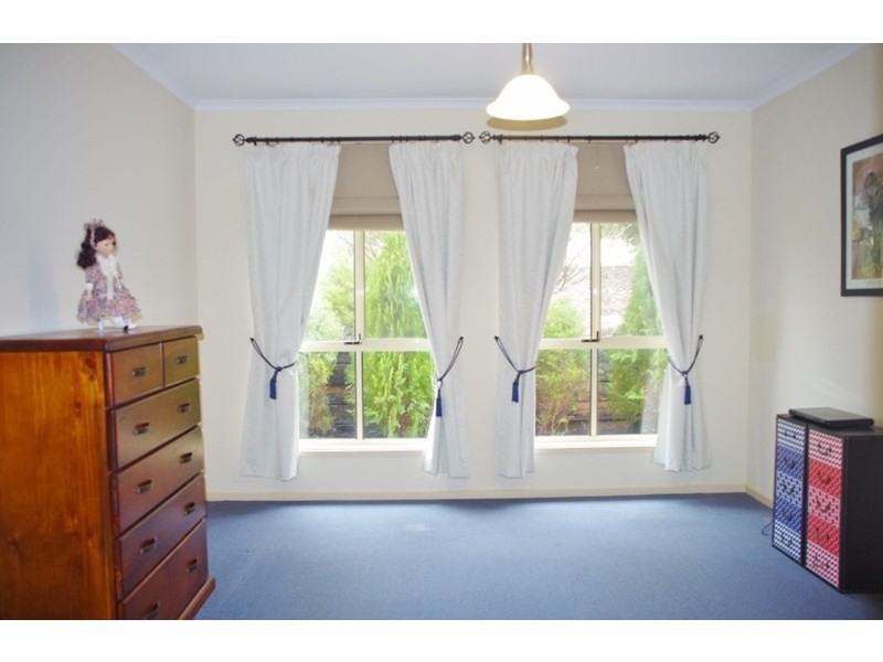 12 Eckermann Close, Paringa SA 5340