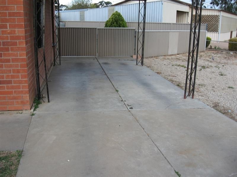 35 Acacia Crescent, Renmark SA 5341