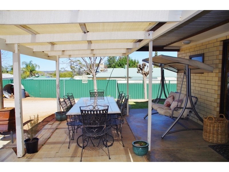 6 Elenore Avenue, Paringa SA 5340