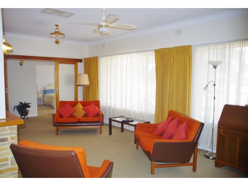 3 Railway Terrace, Renmark SA 5341