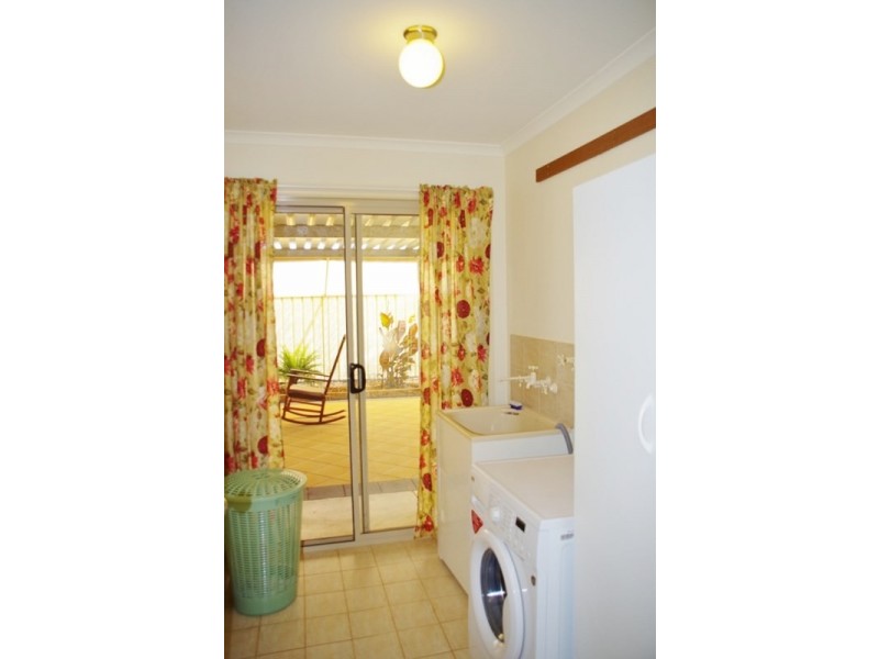 8 Curtis Avenue, Paringa SA 5340