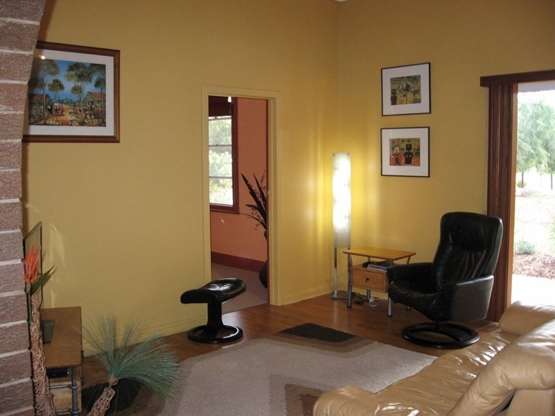 124 Darling Street, Renmark SA 5341