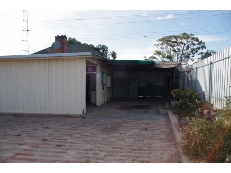 6 Worman Street, Berri SA 5343