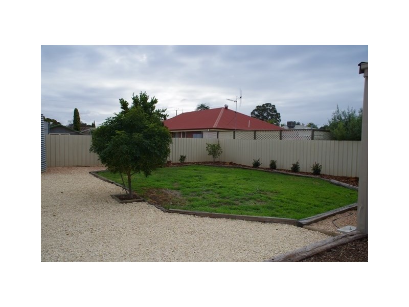 8 Alma Street, Renmark SA 5341