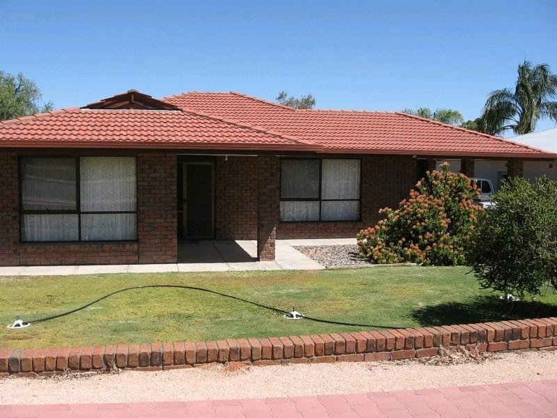 32 Pauline Street, Paringa SA 5340