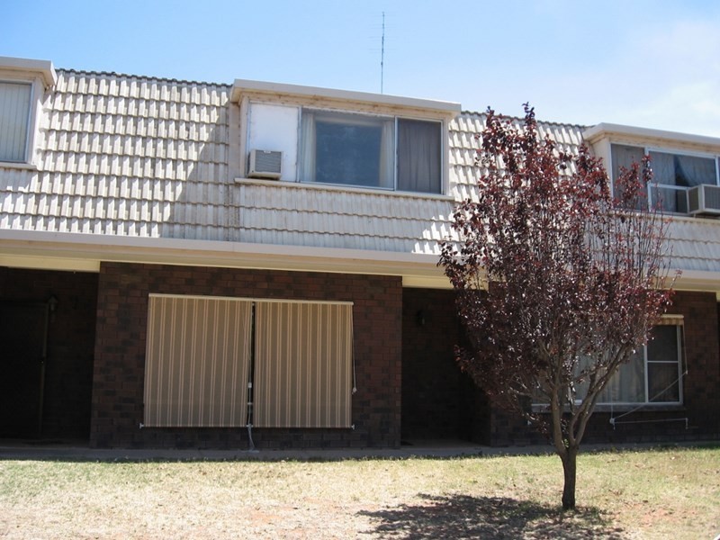 2/1 Thurk Street, Renmark SA 5341