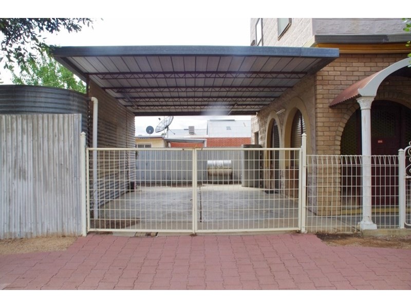 118 Renmark Avenue, Renmark SA 5341