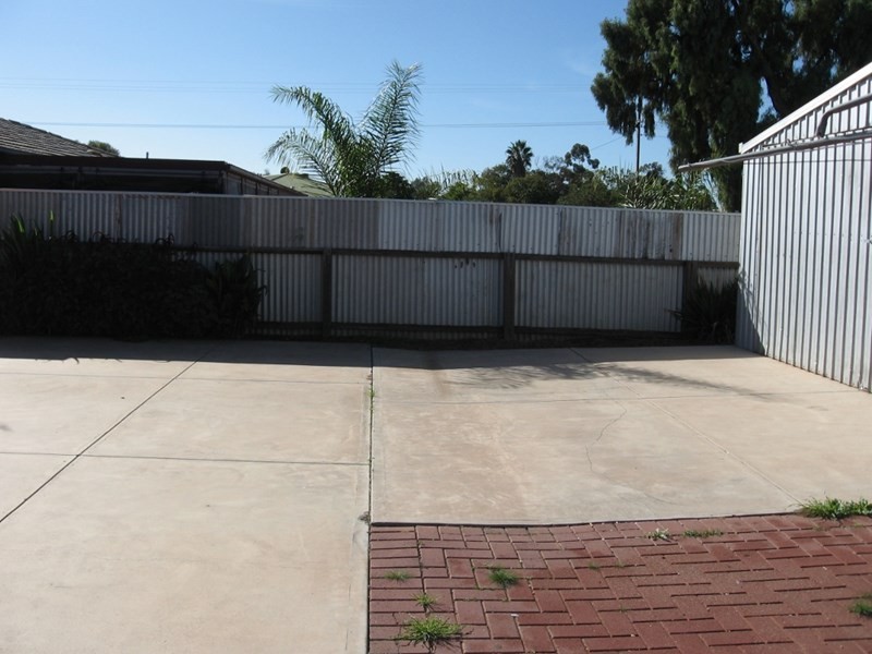 69 Pyap Street, Renmark SA 5341