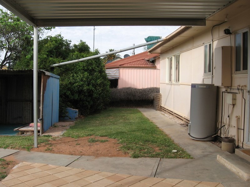 133 Renmark Avenue, Renmark SA 5341