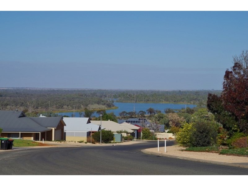 24 Ian Drive, Paringa SA 5340