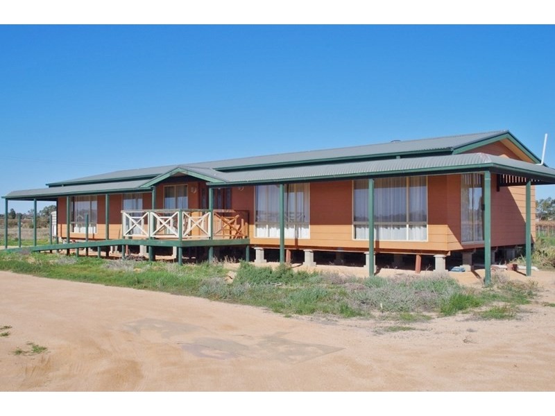 82 Plush’s Bend Road, Renmark SA 5341