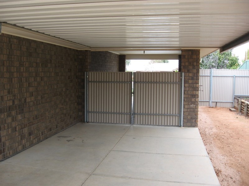 35 Ian Drive, Paringa SA 5340