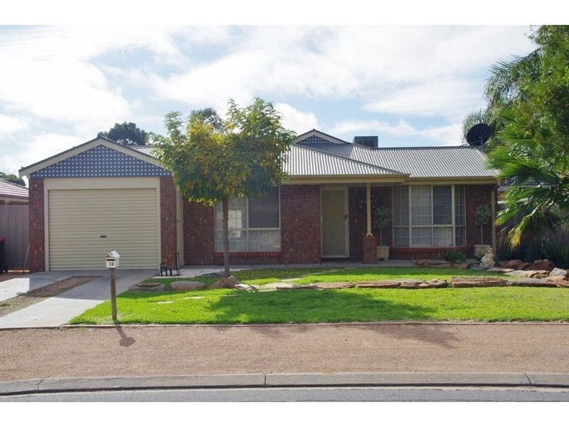 18 Railway Terrace, Renmark SA 5341