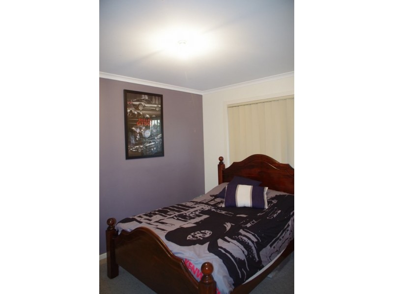 18 Railway Terrace, Renmark SA 5341