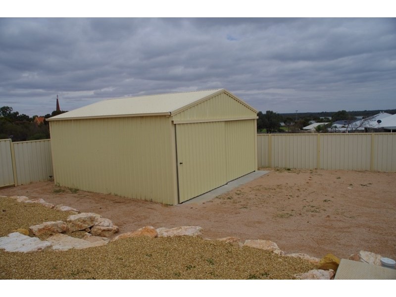 11 Eckermann Close, Paringa SA 5340