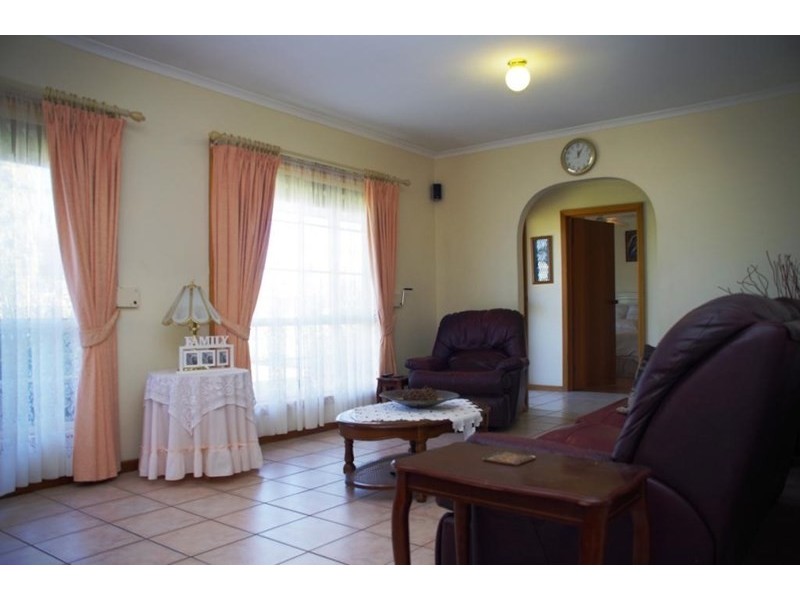 238 Twentyfirst Street, Renmark SA 5341