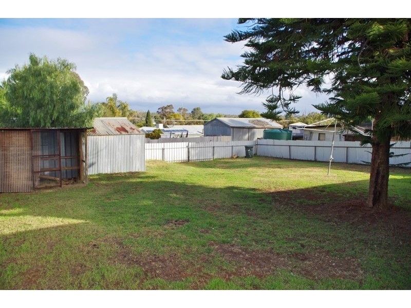 16 Stoeckel Terrace, Paringa SA 5340