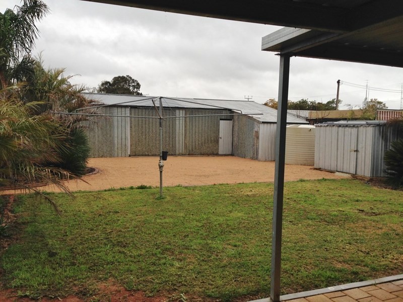 4 Fifteenth Street, Renmark SA 5341
