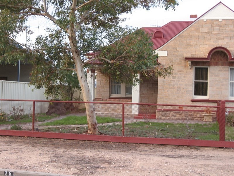 26 Thirteenth Street, Renmark SA 5341