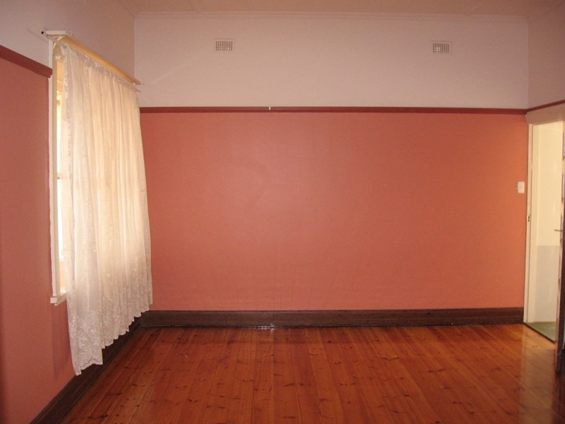 26 Thirteenth Street, Renmark SA 5341
