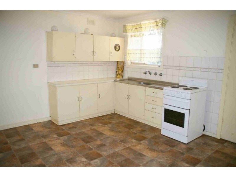 19 Belah Street, Renmark SA 5341