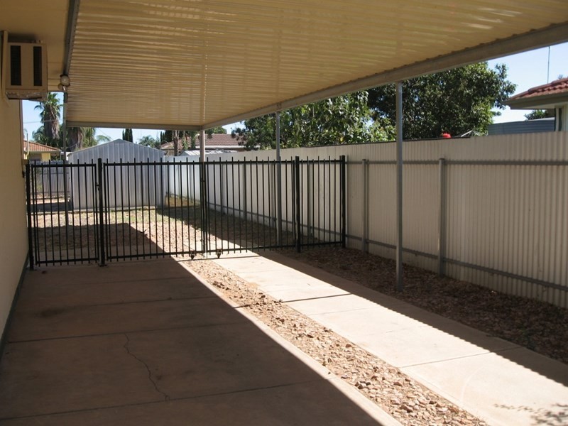 12 Belah Street, Renmark SA 5341