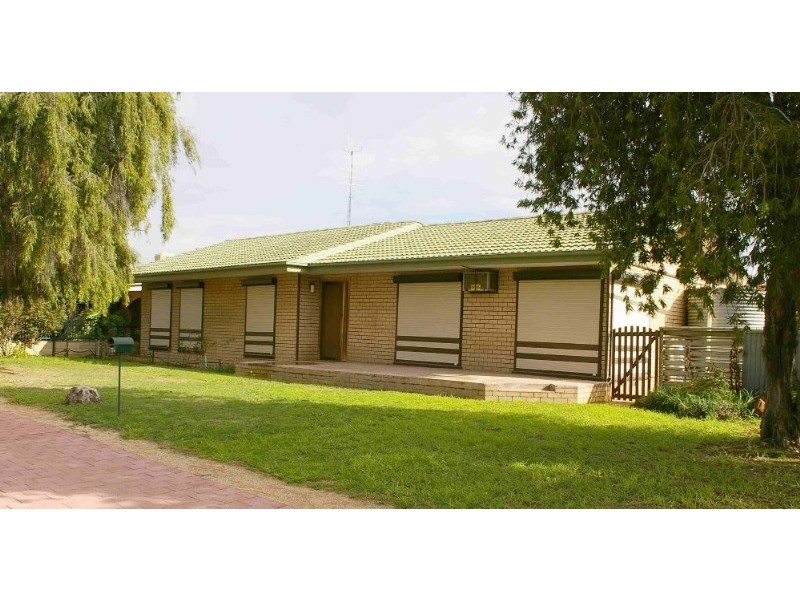 76 Pyap Street, Renmark SA 5341