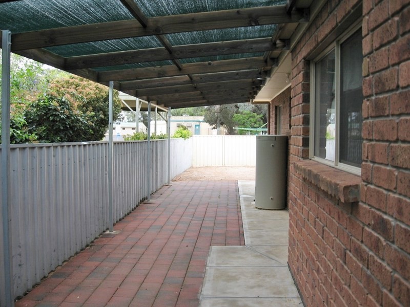 2/229 Fourteenth Street, Renmark SA 5341