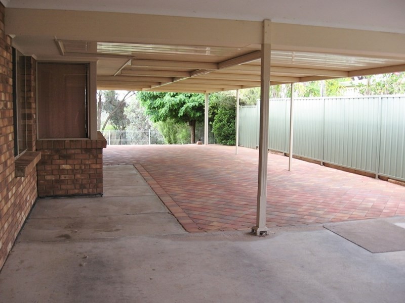 71 Meander Avenue, Renmark SA 5341