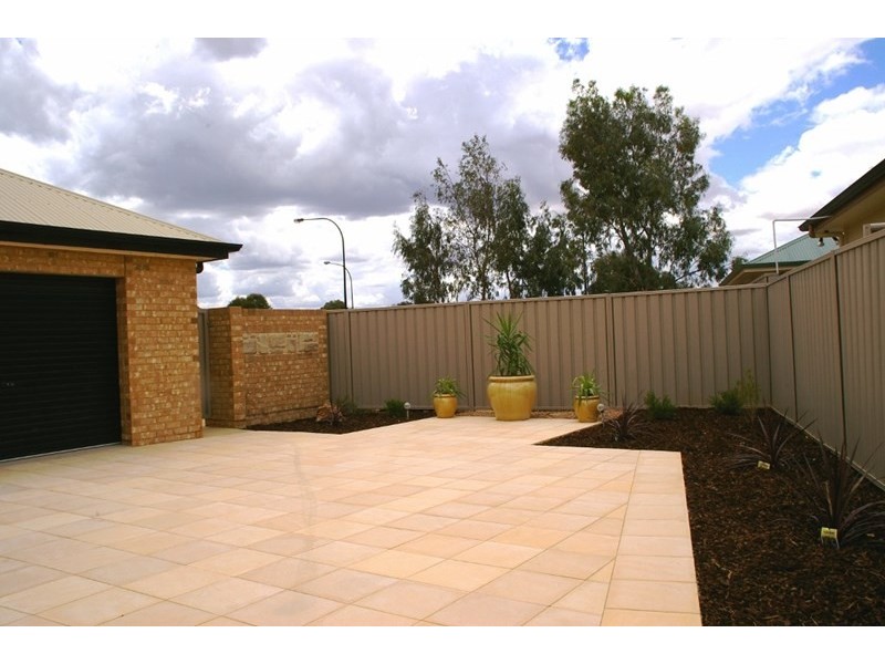 2 Mead Court, Renmark SA 5341